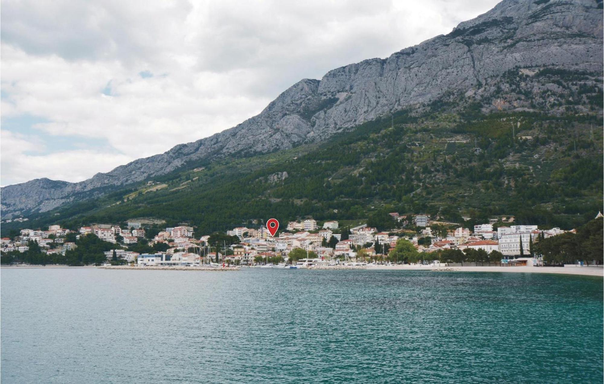 Amazing Apartment In Baska Voda With Wifi Luaran gambar